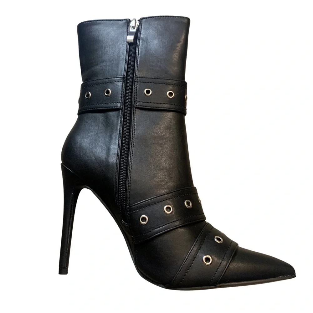 PLT Black Faux Leather Pointed Toe Buckle Heel Ankle Boot 9 Chelsea Rocker Biker - Picture 3 of 8
